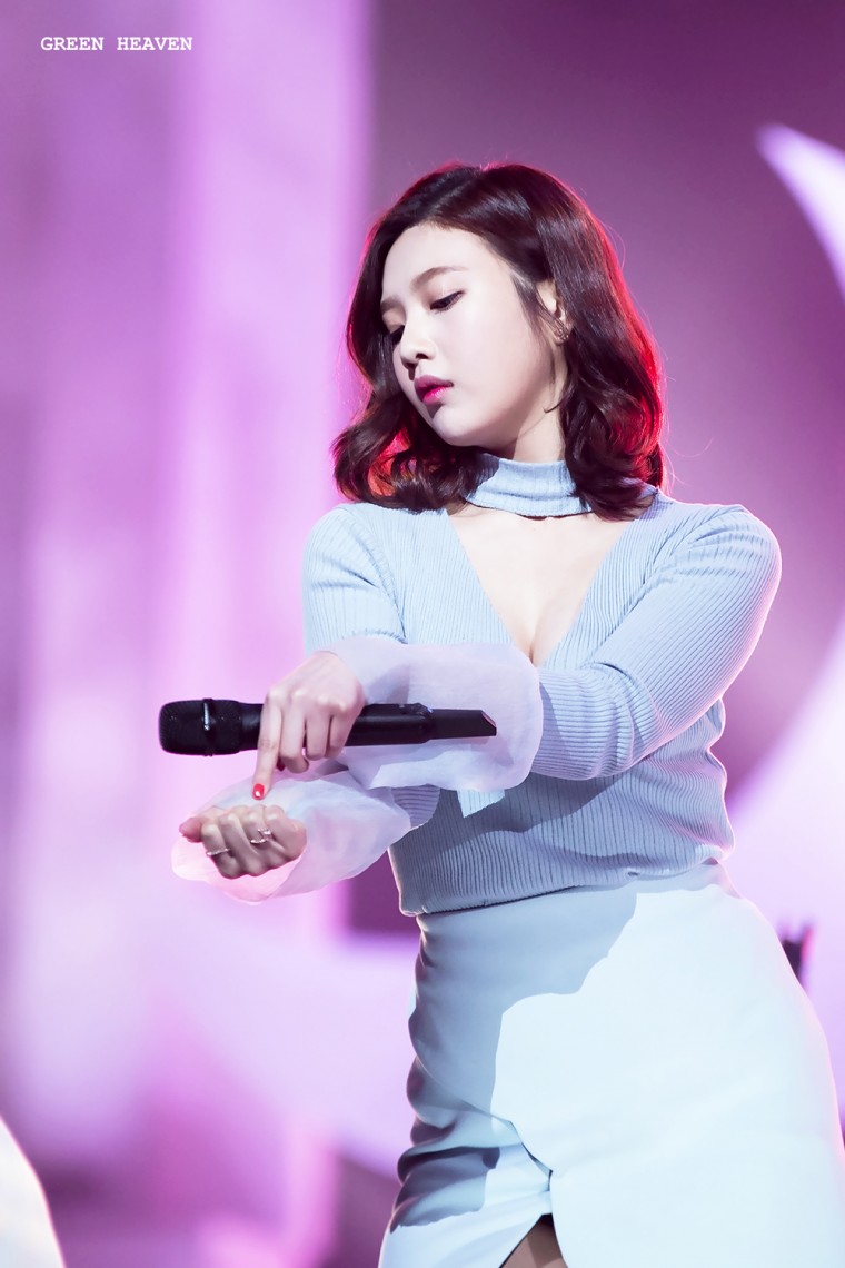 레드벨벳 조이의 볼륨감