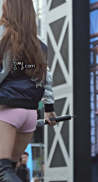 씨스타 소유 뒤태