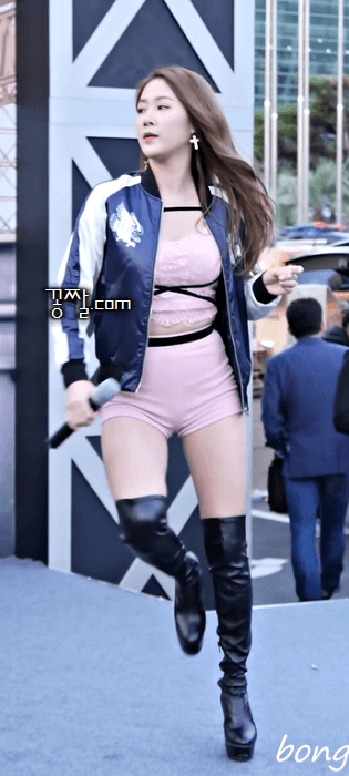 씨스타 소유 뒤태