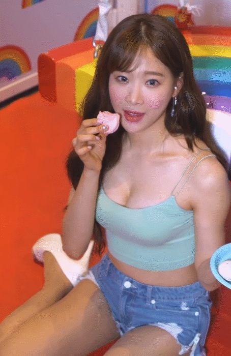 맥심 5월호 치어리더 김한나