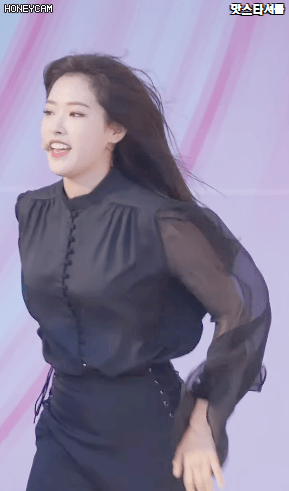튕기는 검은 올리비아 혜