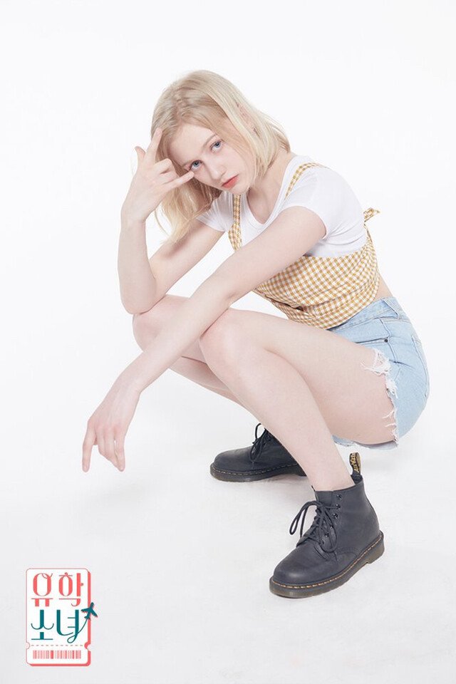 압도적인 피지컬을 자랑하는 유학소녀 올린