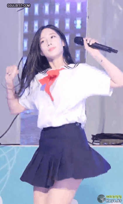 어제자 세라복 조현