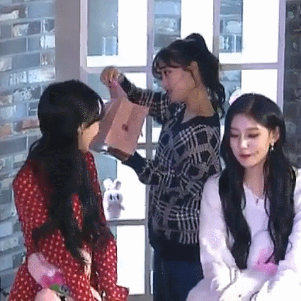 러블리즈 어썸 라이브