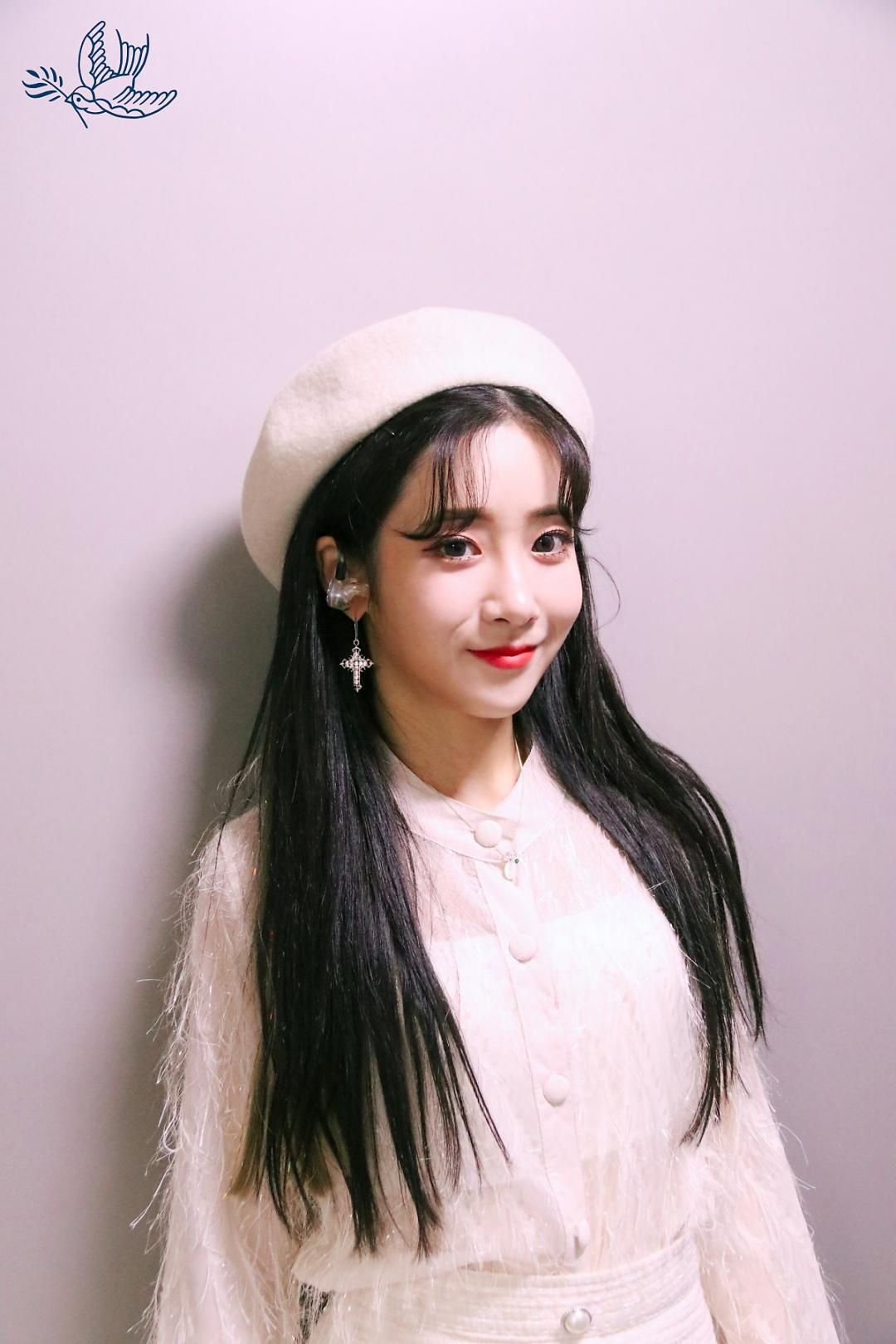 Lovelyz 소중했던 기억들로 Rewind 스압~