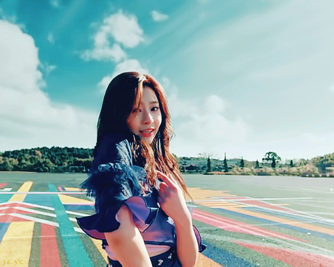 좋아한다고 말하게 하고 싶어 MV 장원영, 김민주
