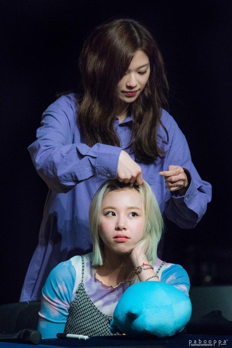 190505 일지 아트홀 팬 싸인회