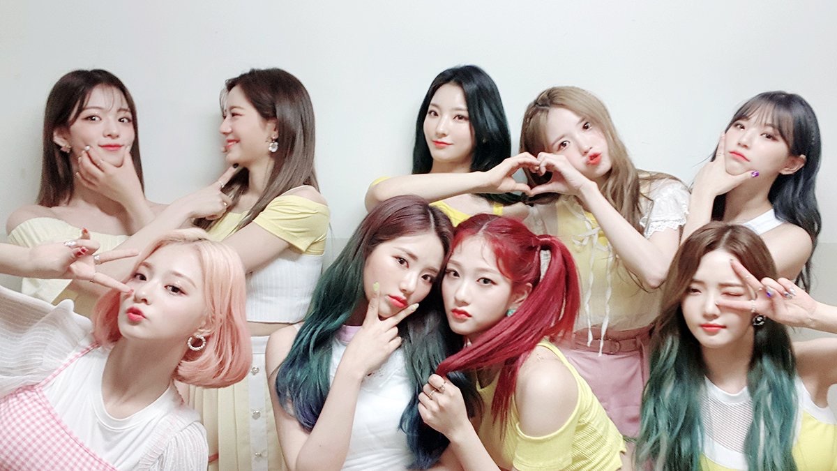 프로미스나인 오늘자 뮤뱅!