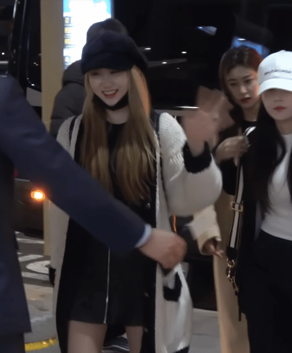 아이즈원 일본 출국, 상큼 발랄 앚둥이들
