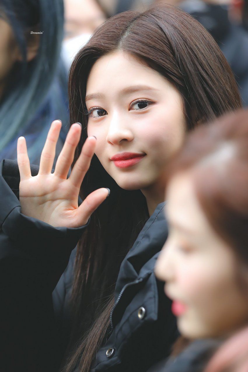 jpgif [데이터] 아이즈원 김민주