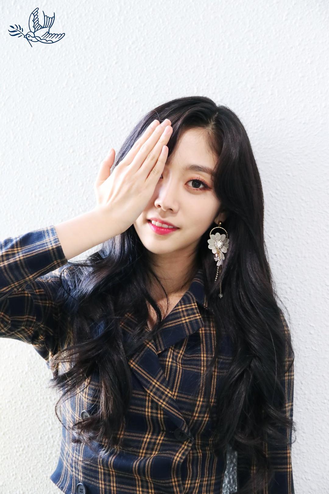 Lovelyz 소중했던 기억들로 Rewind 스압~