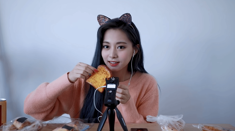 Yes, I am Tzuyu. ASMR Interview