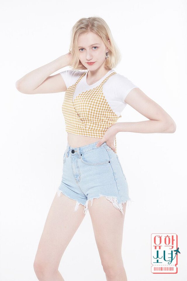 압도적인 피지컬을 자랑하는 유학소녀 올린