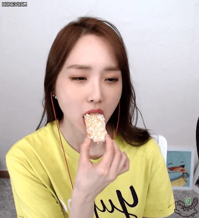 노란 윤태진