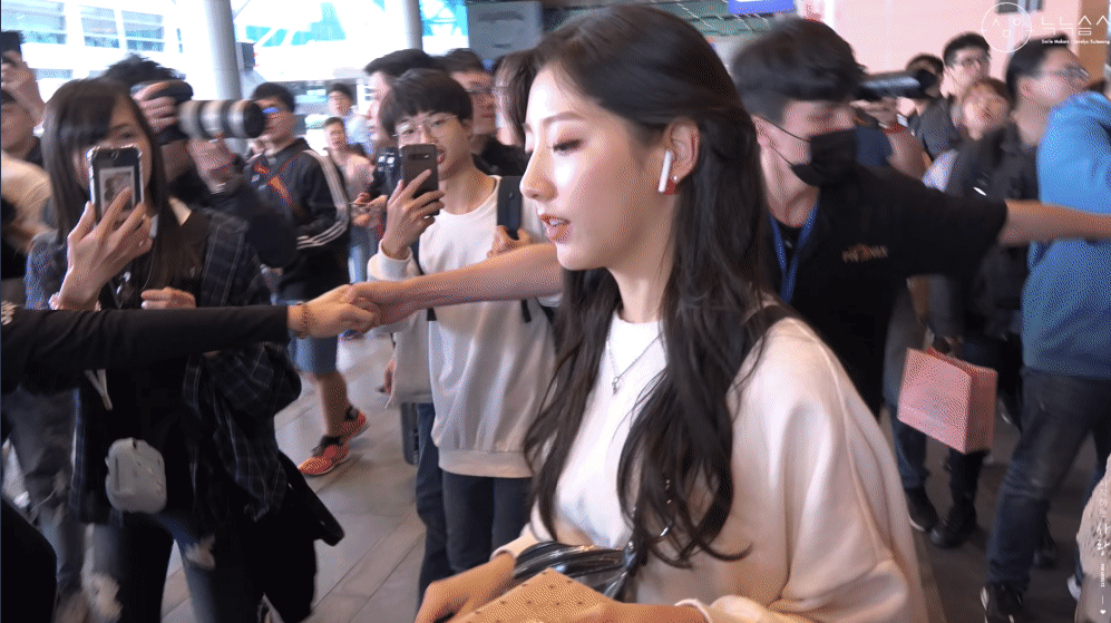 190330 러블리즈(Lovelyz) 입국 직캠(Fancam) @타이완타오위안국제공항(Taiwan Taoyuan Airport)