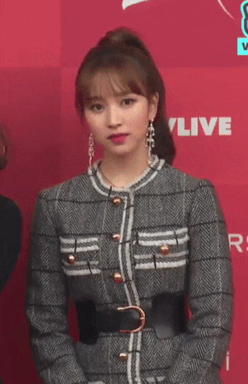 골든 디스크 레드카펫 미나.쯔위