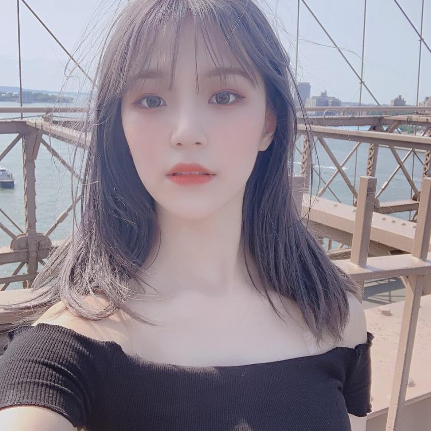 프로미스나인 백지헌
