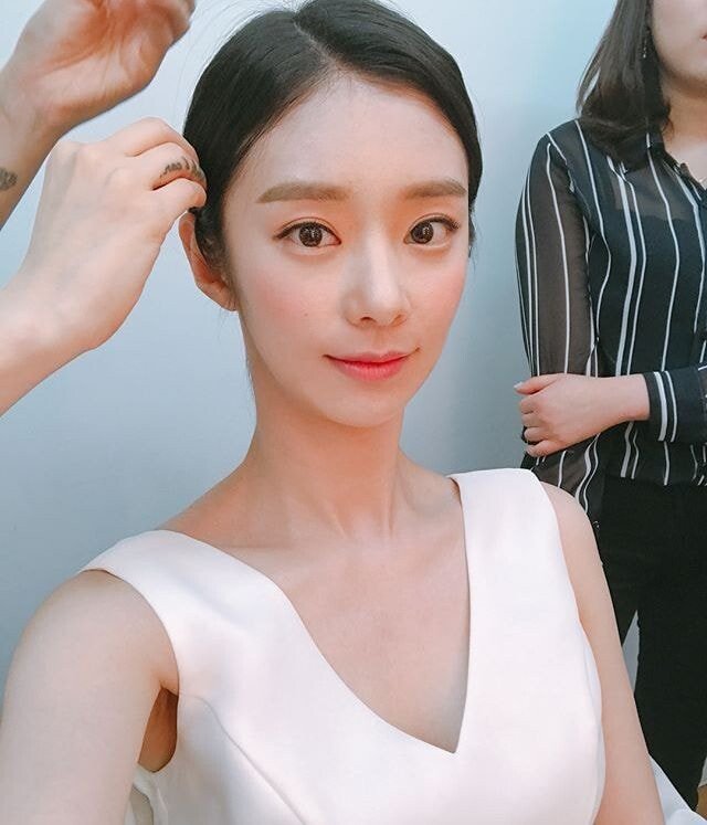 걸그룹 레인보우로 데뷔할뻔 했던 배우