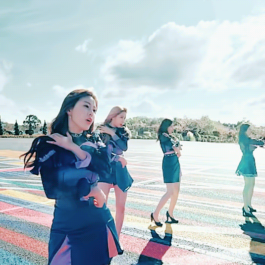 좋아한다고 말하게 하고 싶어 MV 장원영, 김민주