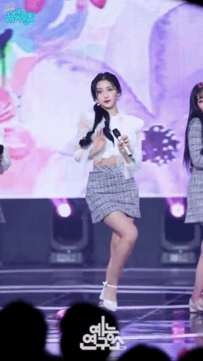 러블리즈 음악중심 직캠 정예인 움짤(데이터주의)