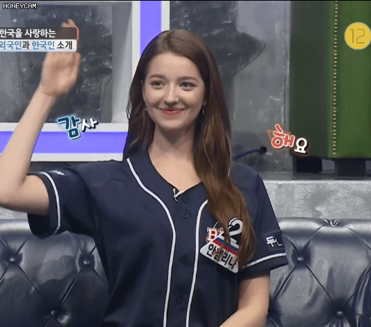 대한 외국인 안젤리나,모에카,김선신