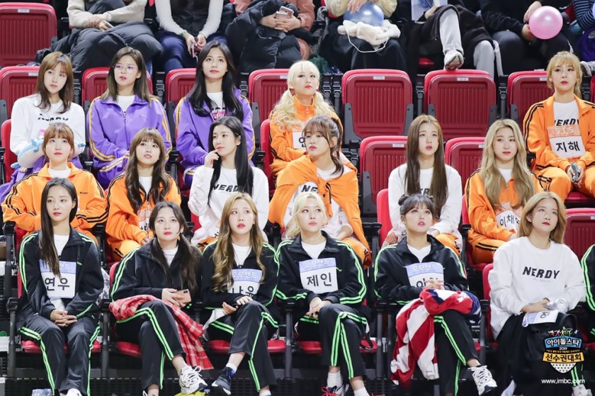 권은비 단체사진 장원영