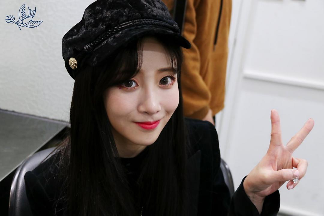 Lovelyz 소중했던 기억들로 Rewind 스압~