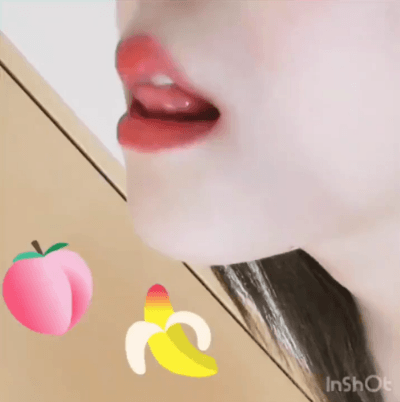 혀 놀림 ..