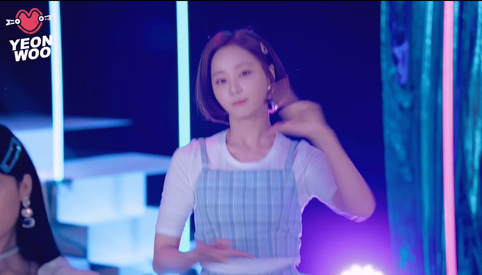 아이컨택 Fancam "I'm So Hot" 낸시,연우