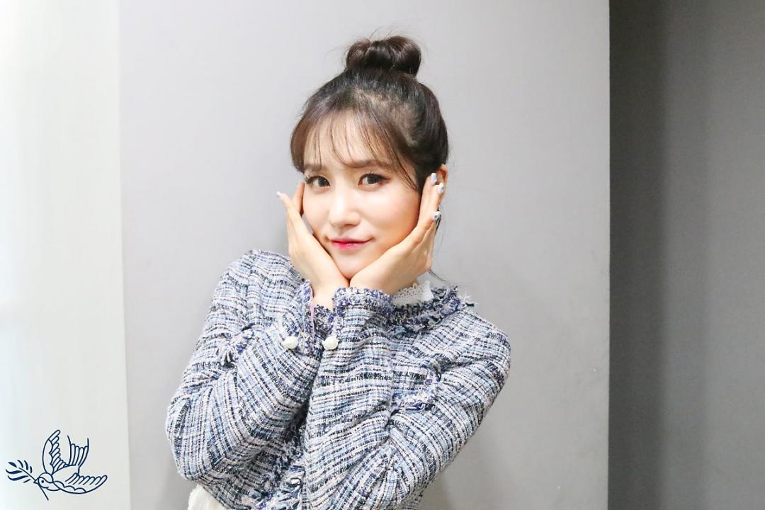 Lovelyz 소중했던 기억들로 Rewind 스압~