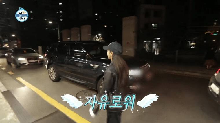 똥싸기 직전 위기의 여배우