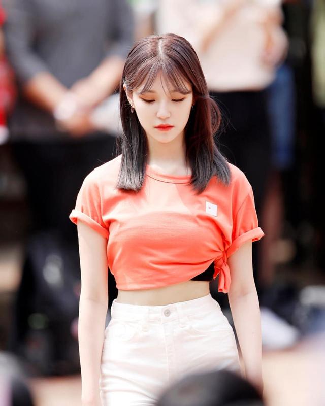 프로미스나인 백지헌