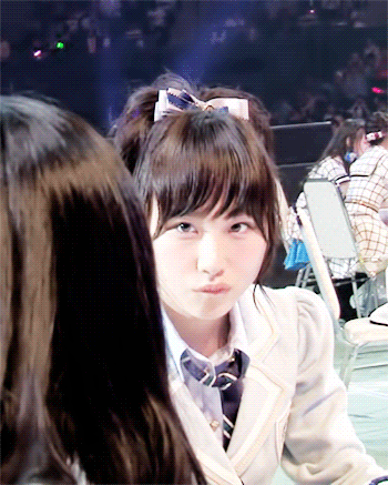 다카하시 주리.gif