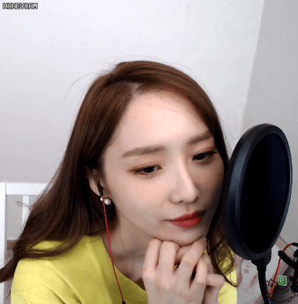 노란 윤태진