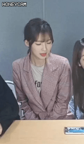 깜놀한 오마이걸 아린 모음