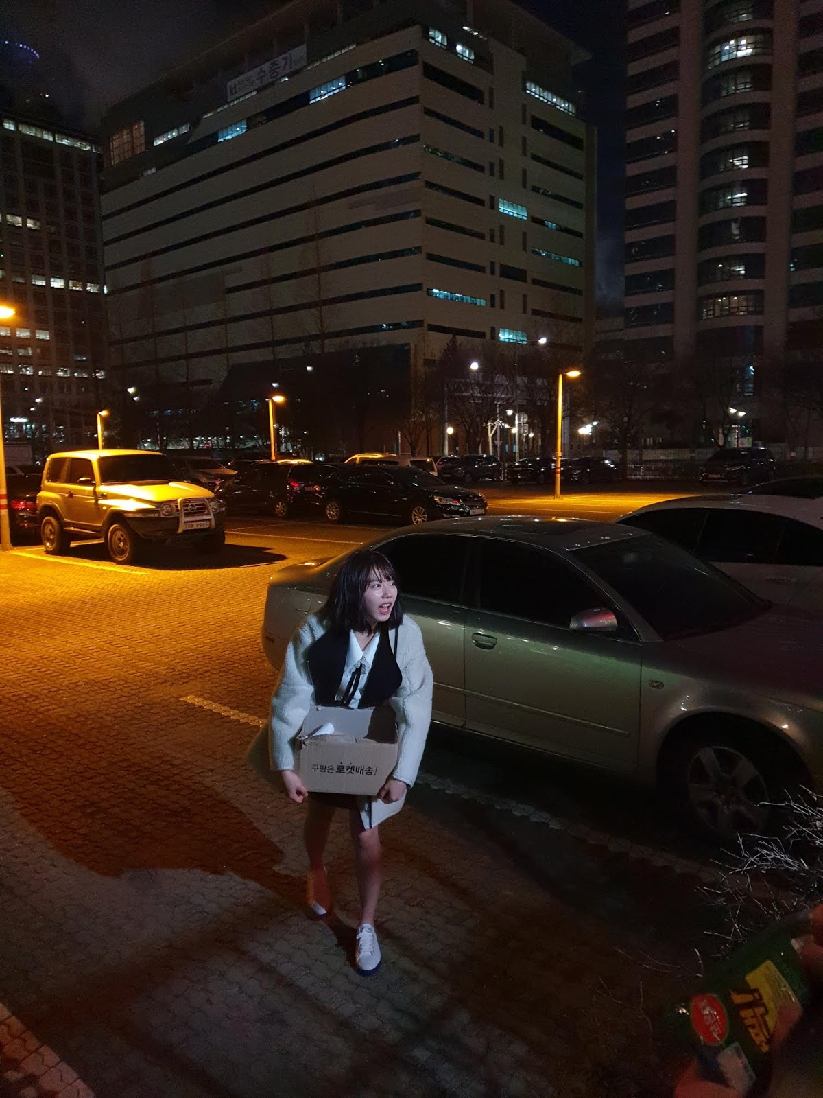 핫팩 나눠주는 소혜