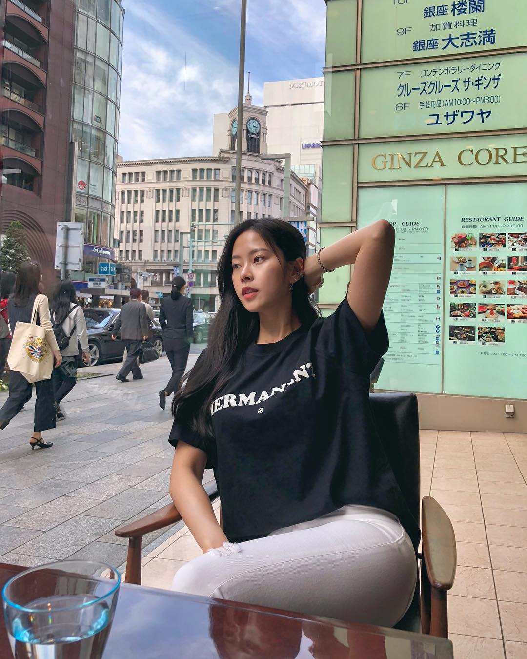 사진 모델 김주희 허벅지