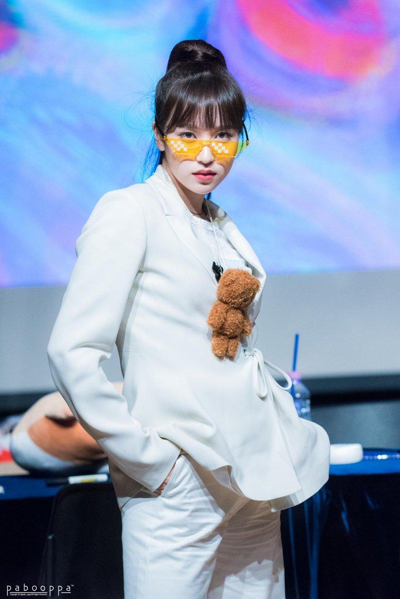 190505 일지 아트홀 팬 싸인회
