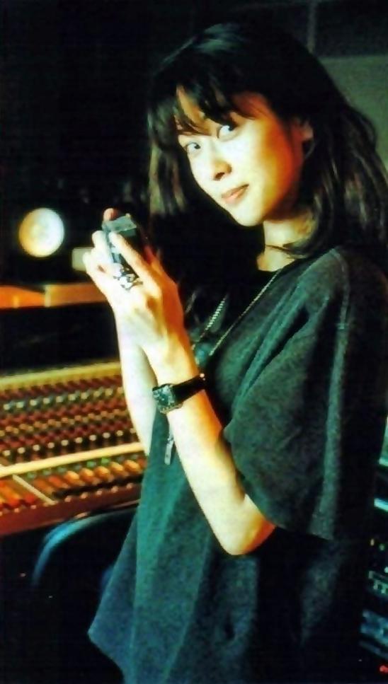 이즈미 사카이 12주기