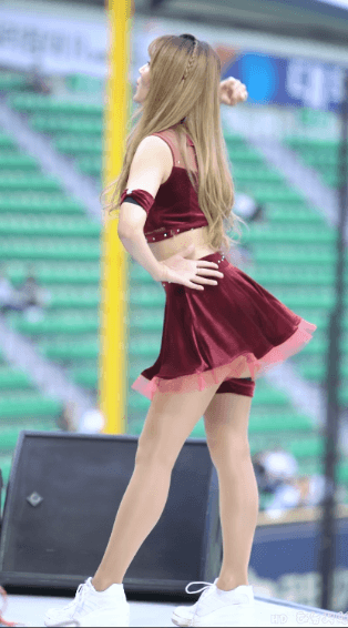정유민 치어리더.gif