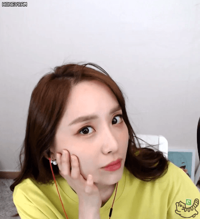 노란 윤태진