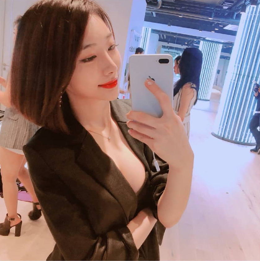 라니아 혜미 셀카