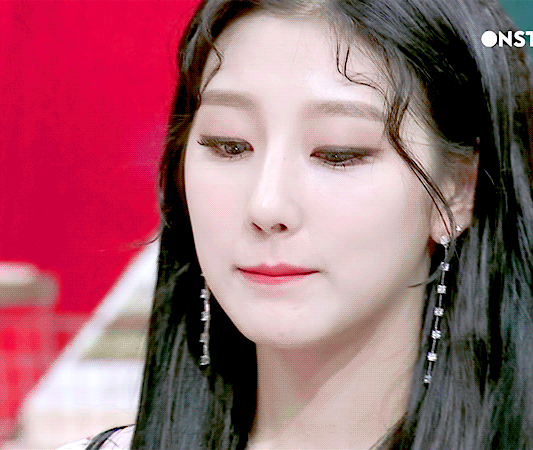 봄바람처럼 살랑살랑 예인이