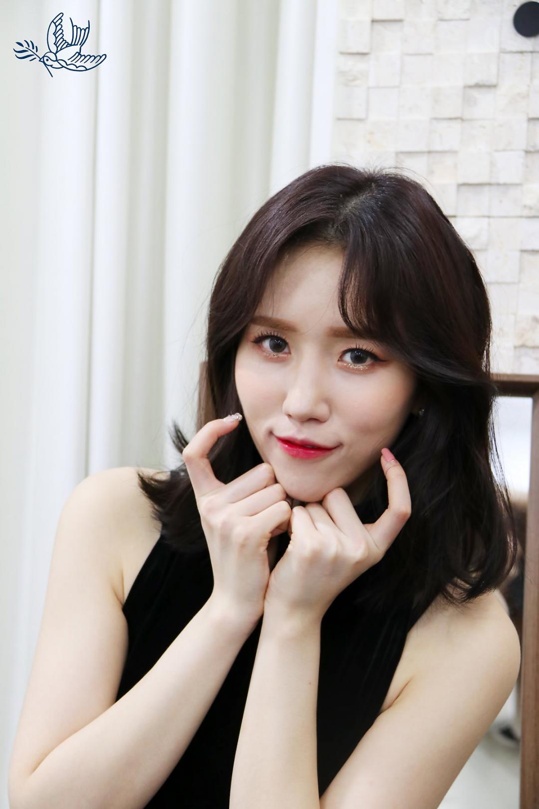 Lovelyz 소중했던 기억들로 Rewind 스압~