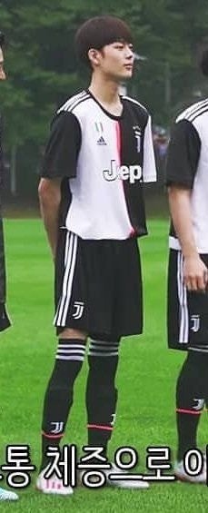 이제 정말 성인남자 다 된것같이 자란 유선호