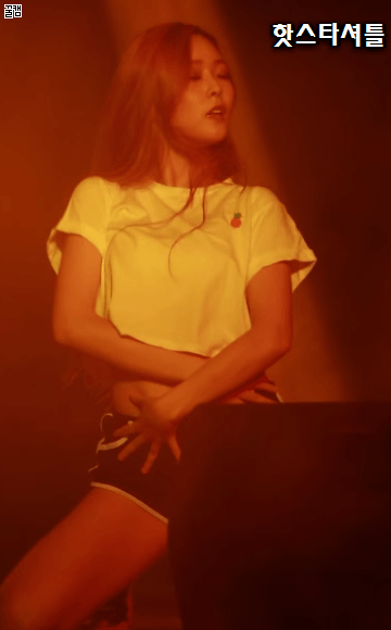 단언컨데 인류 역사상 손에 꼽는 발명품을 입은