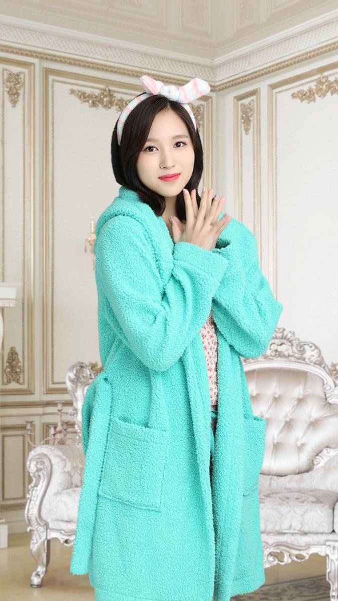 미나 잠옷 가운