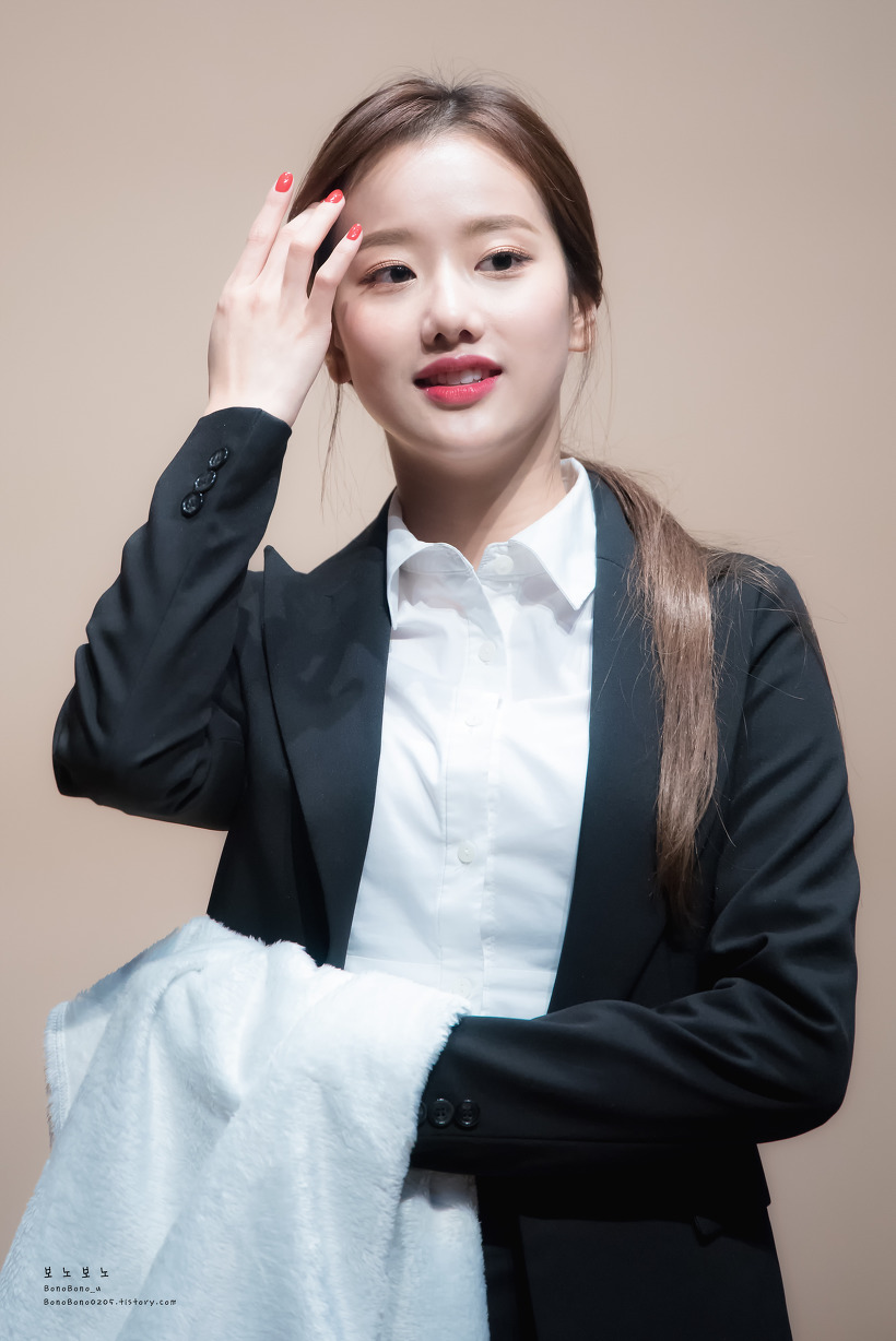 면접룩 나은 채경