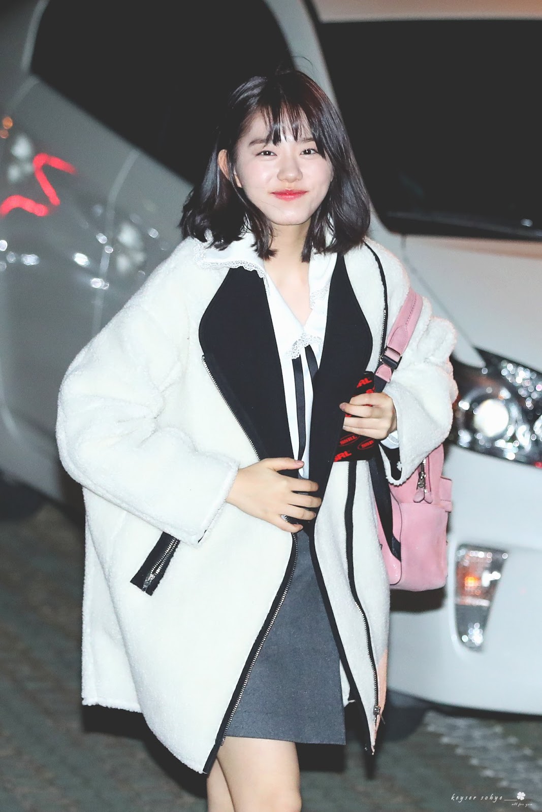 핫팩 나눠주는 소혜