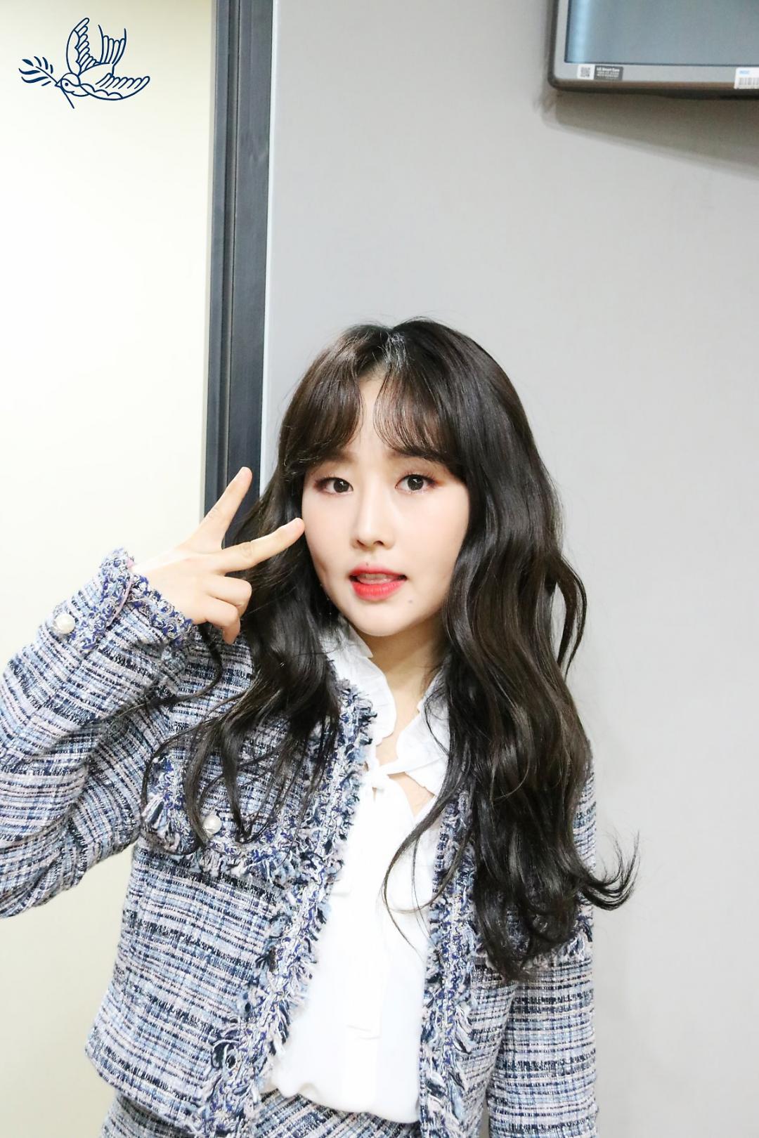 Lovelyz 소중했던 기억들로 Rewind 스압~